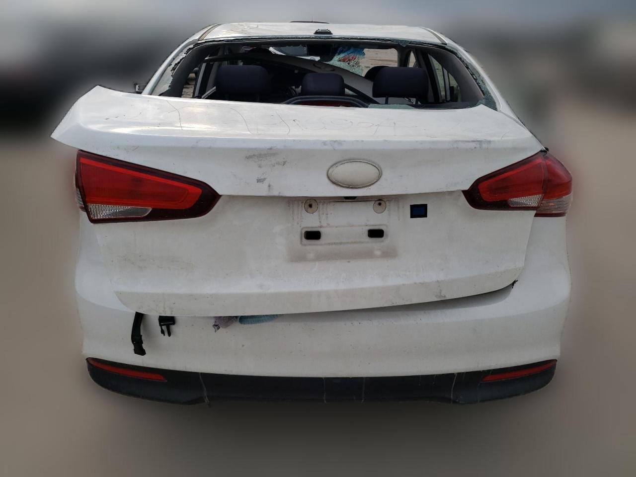 2018 Kia Forte Lx VIN: 3KPFL4A78JE225800 Lot: 57117114