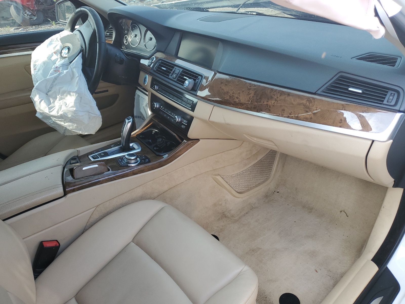 WBAXH5C58CDW04305 2012 BMW 528 Xi