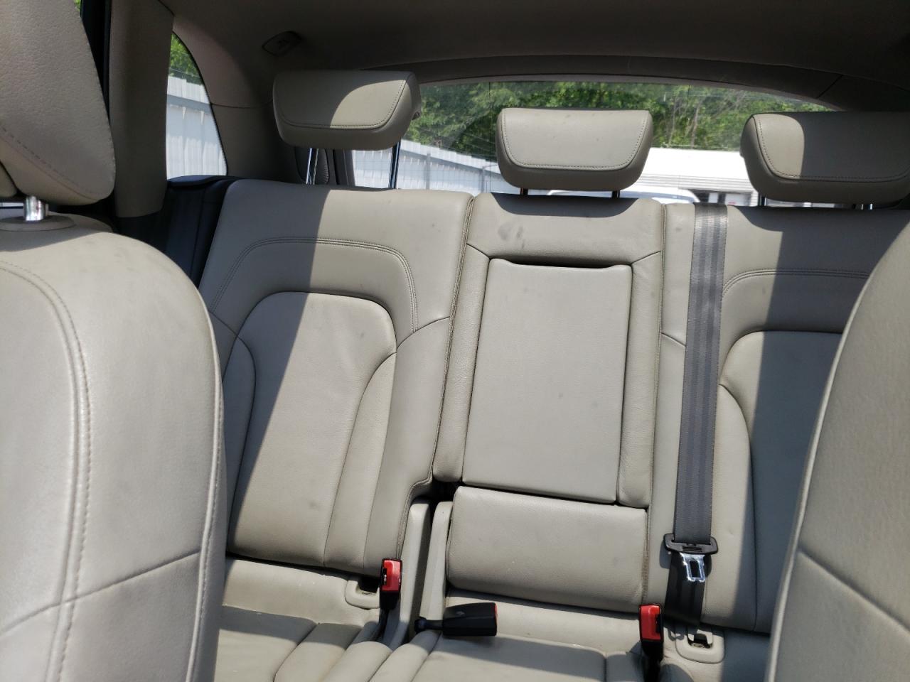 2010 Audi Q5 Prestige VIN: WA1VKAFP2AA101931 Lot: 59247004