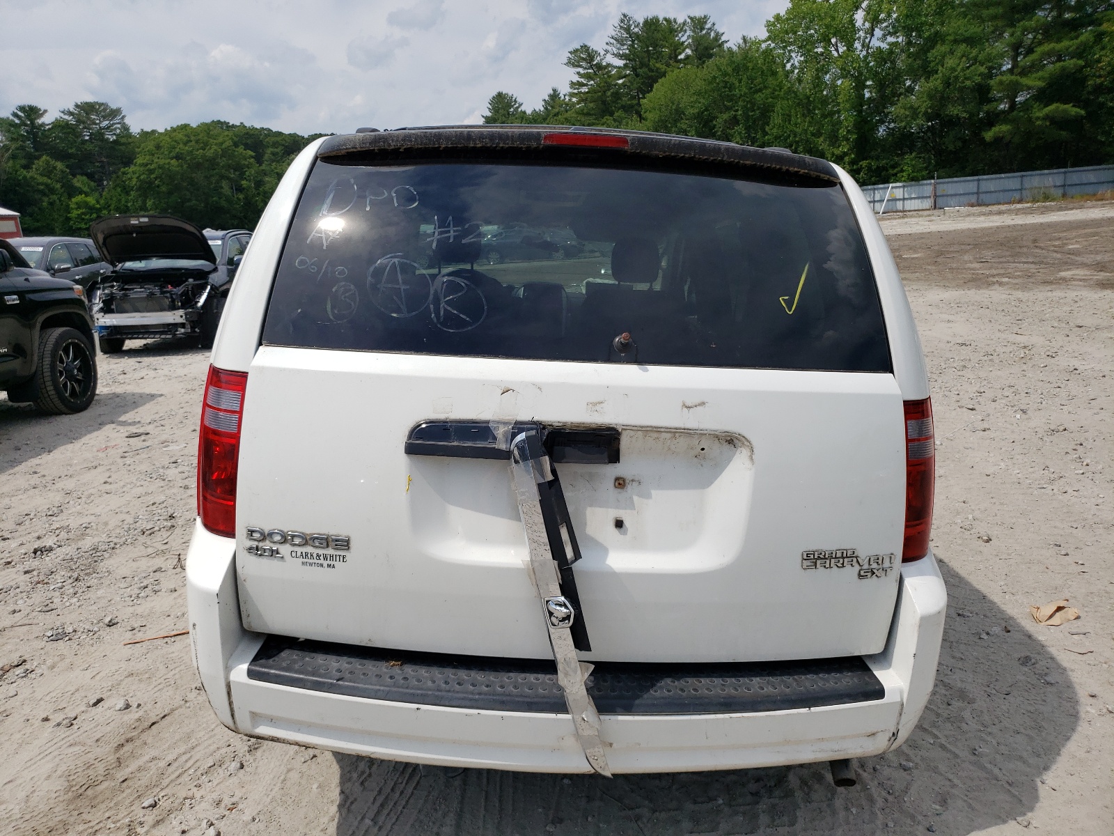 2D4RN5DX7AR146855 2010 Dodge Grand Caravan Sxt