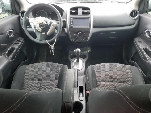  NISSAN VERSA 2019 Серебристый