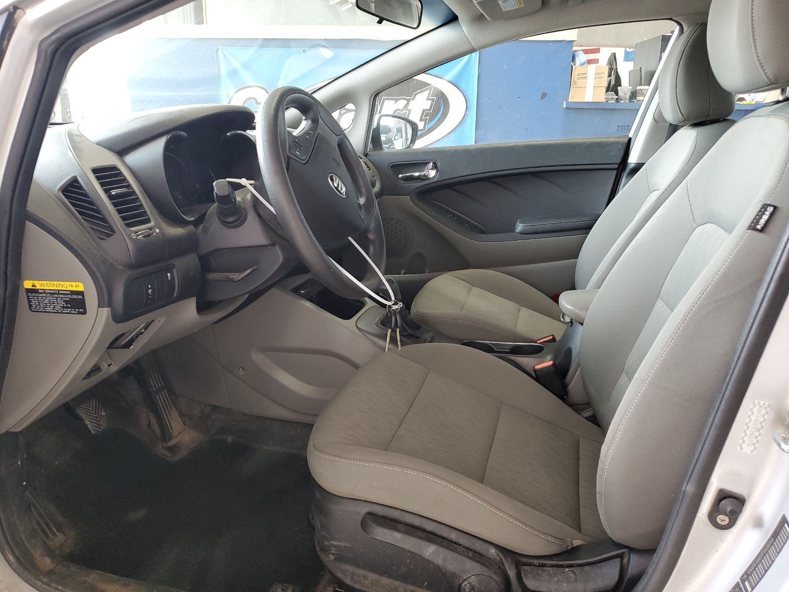 KNAFK4A69F5426194 2015 Kia Forte Lx