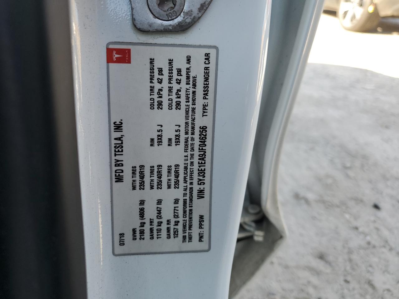 2018 Tesla Model 3 VIN: 5YJ3E1EA9JF046256 Lot: 58211104