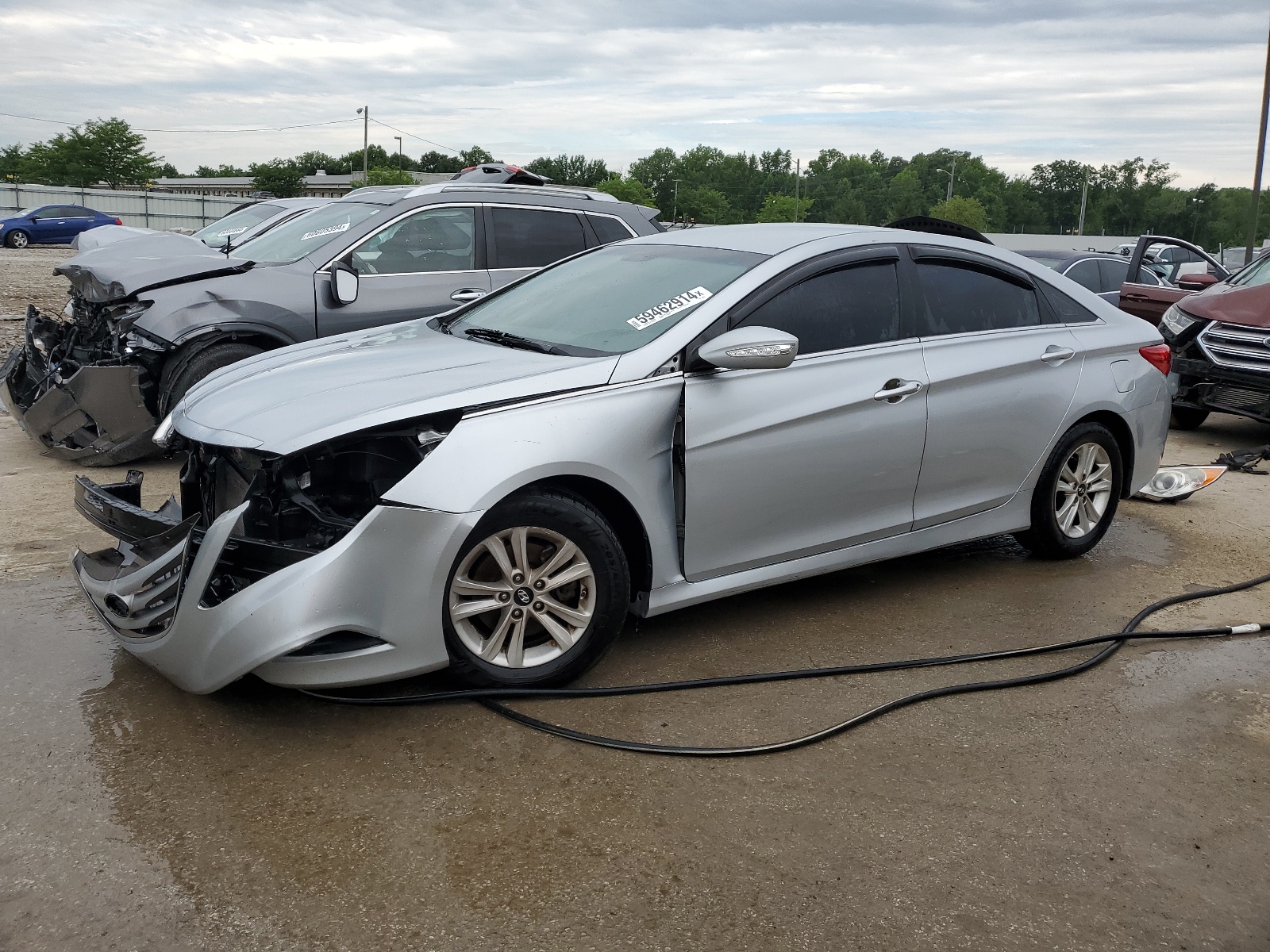 2014 Hyundai Sonata Gls vin: 5NPEB4AC8EH933204