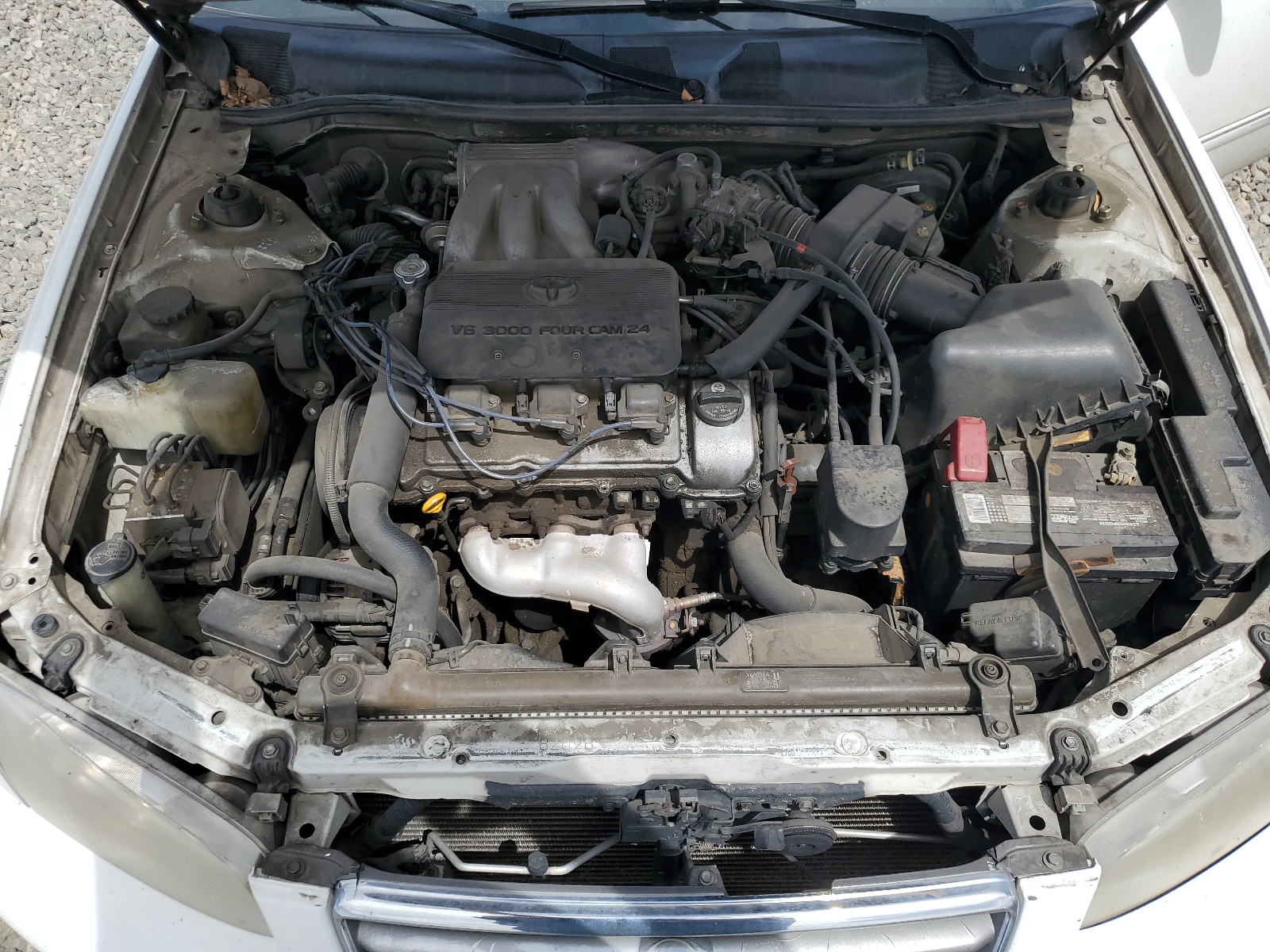 JT2BF28K9Y0277159 2000 Toyota Camry Le