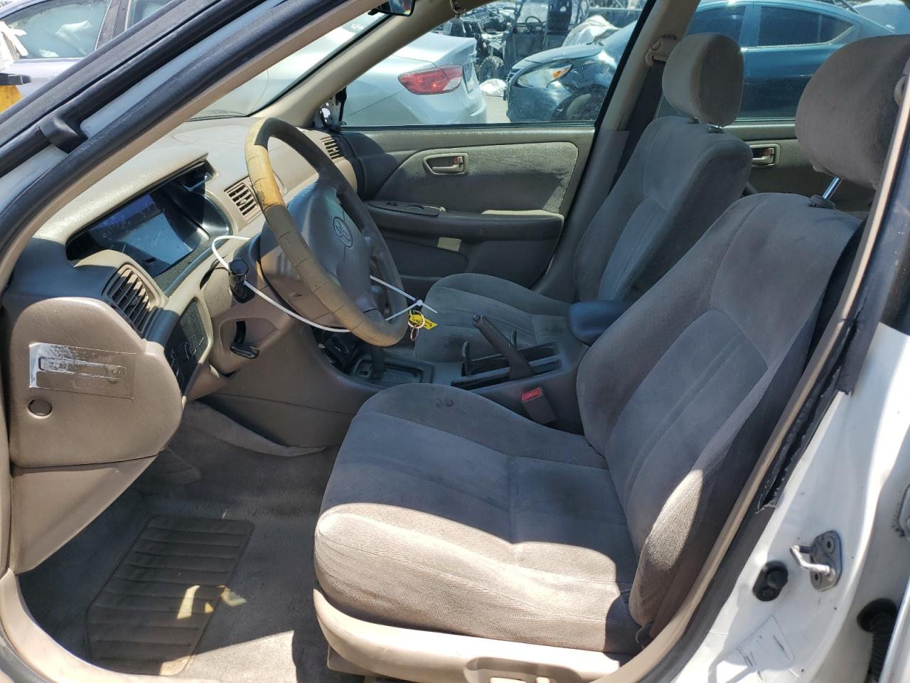 2000 Toyota Camry Ce VIN: JT2BG22K2Y0528545 Lot: 58529514