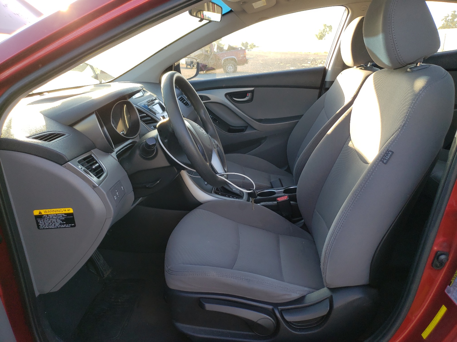 5NPDH4AE1GH710954 2016 Hyundai Elantra Se