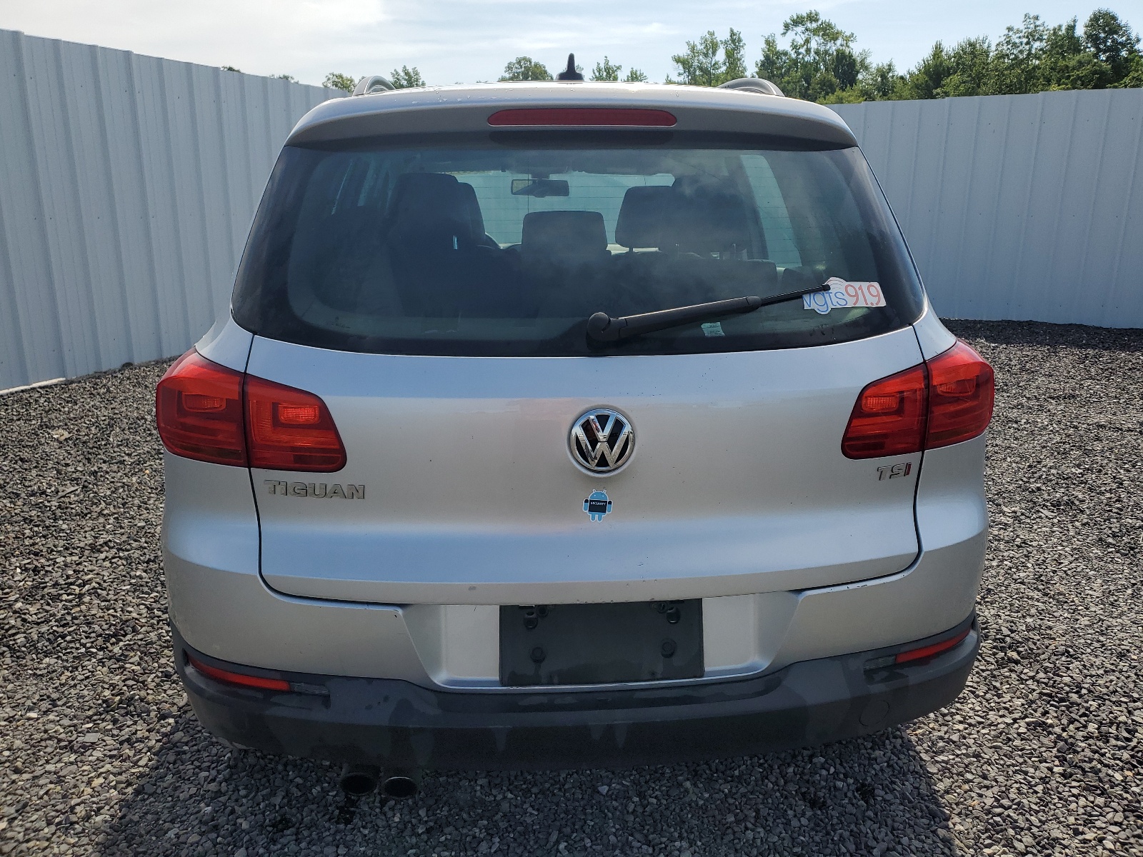 WVGAV7AXXHW509737 2017 Volkswagen Tiguan S