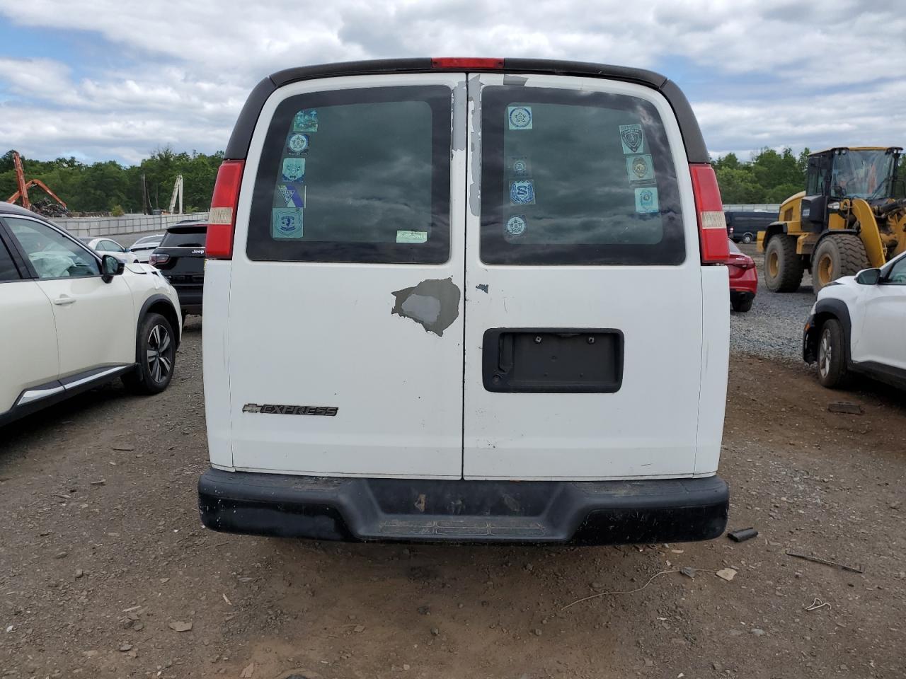 2010 Chevrolet Express G1500 VIN: 1GCUGADX8A1149682 Lot: 59973174