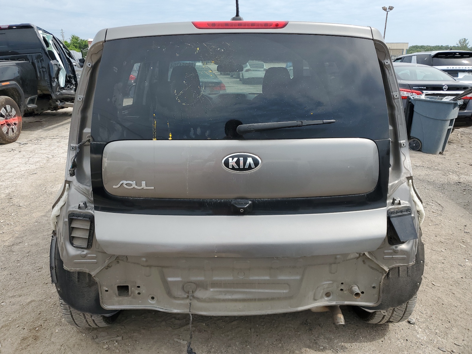 KNDJP3A54J7541010 2018 Kia Soul +