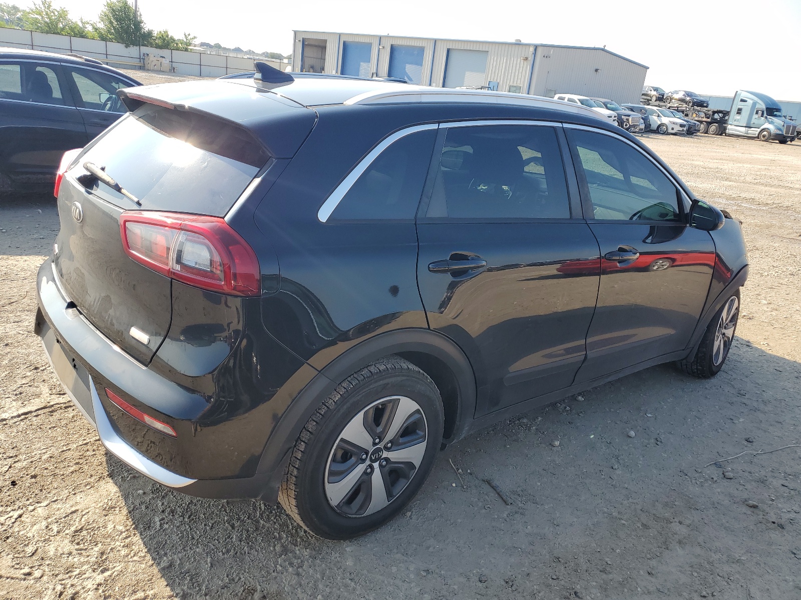 KNDCB3LC5H5087505 2017 Kia Niro Fe