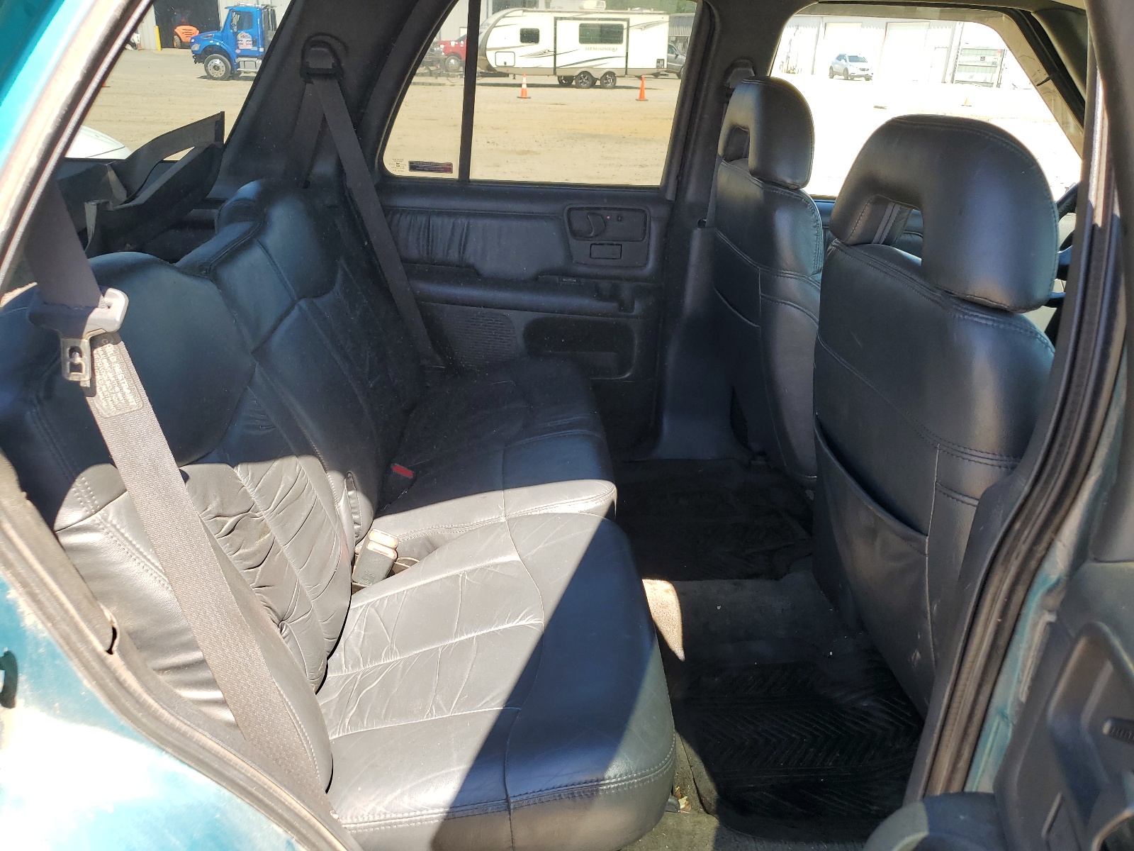 1GKDT13W3T2542379 1996 GMC Jimmy