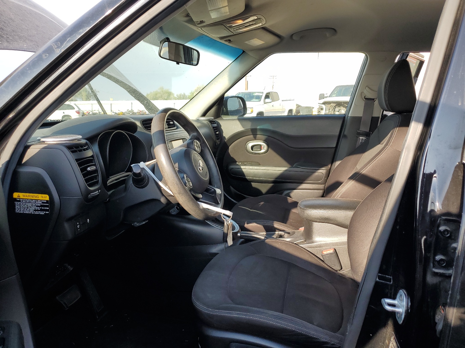 KNDJN2A22G7326773 2016 Kia Soul