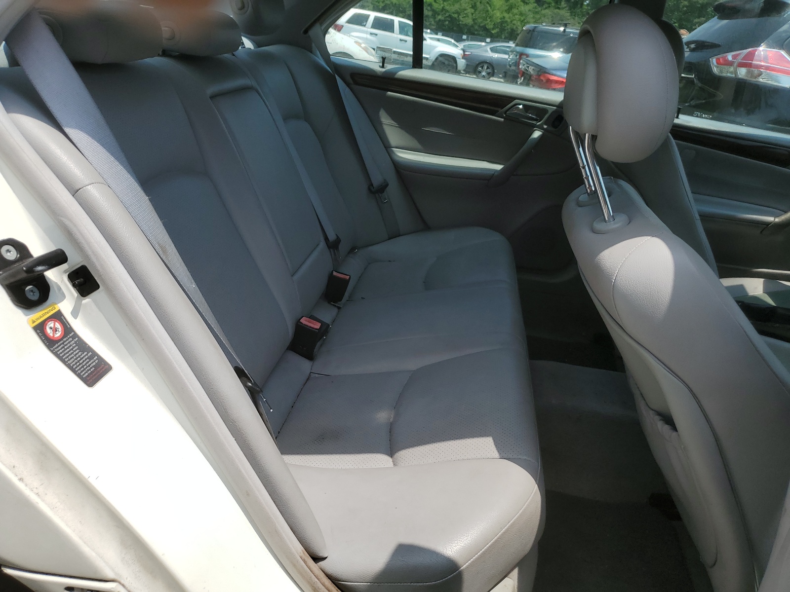 WDBRF61J64F476948 2004 Mercedes-Benz C 240