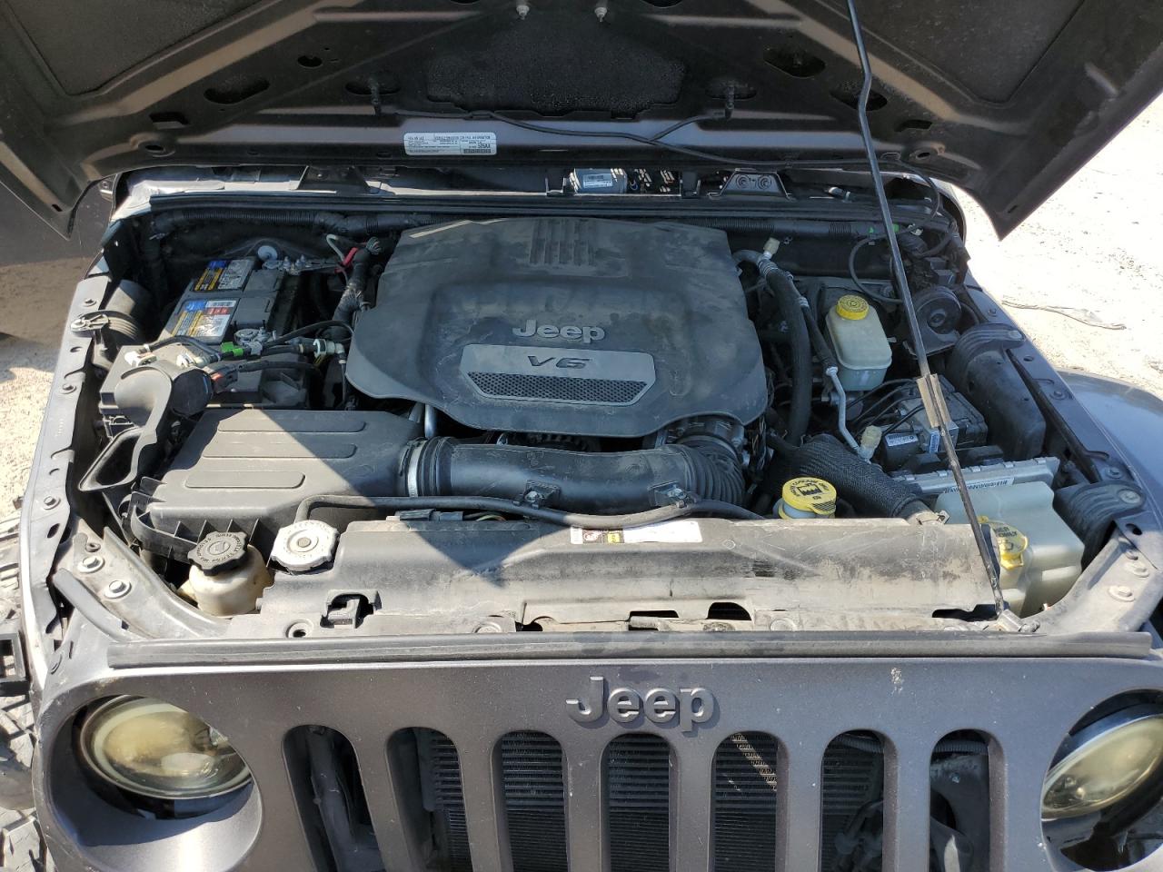 2016 Jeep Wrangler Unlimited Sport VIN: 1C4BJWDG0GL199401 Lot: 58031374