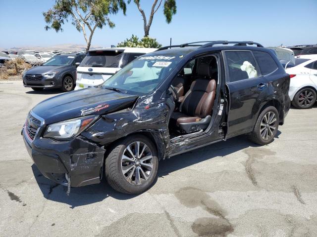  SUBARU FORESTER 2017 Чорний