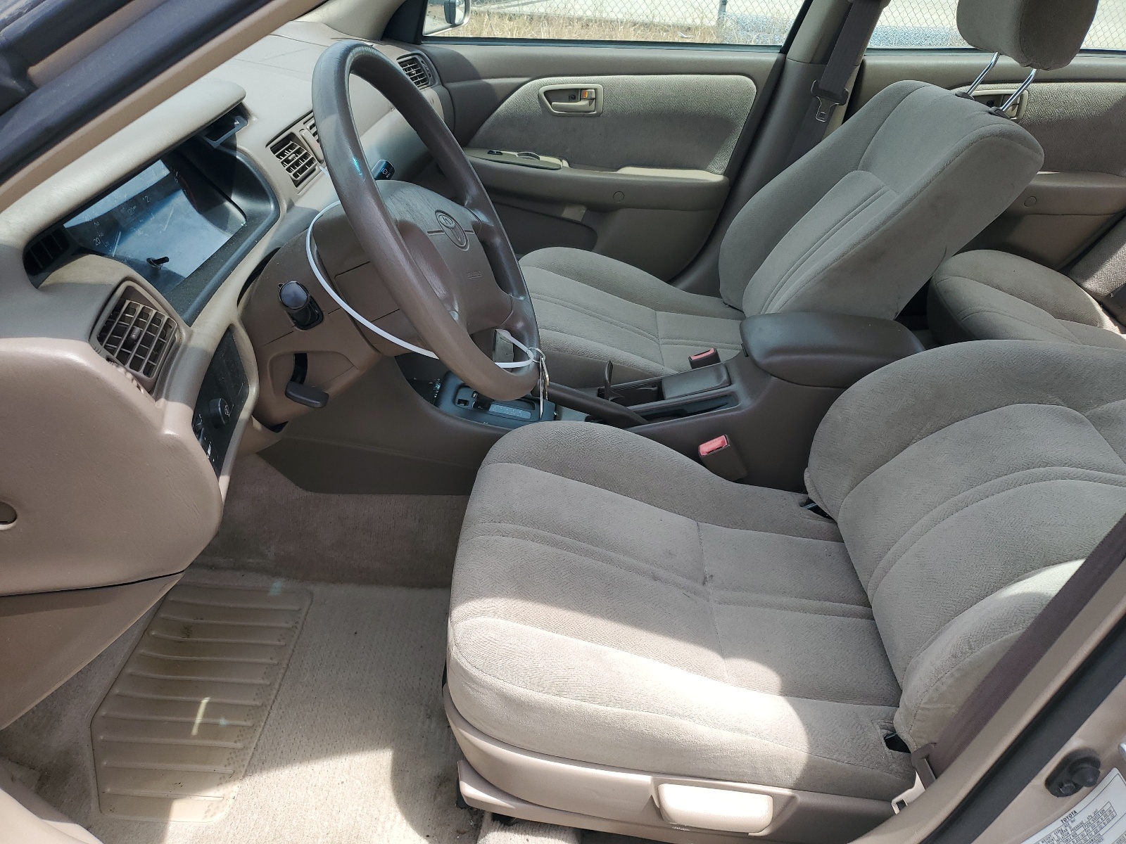 4T1BG22K2YU012763 2000 Toyota Camry Ce