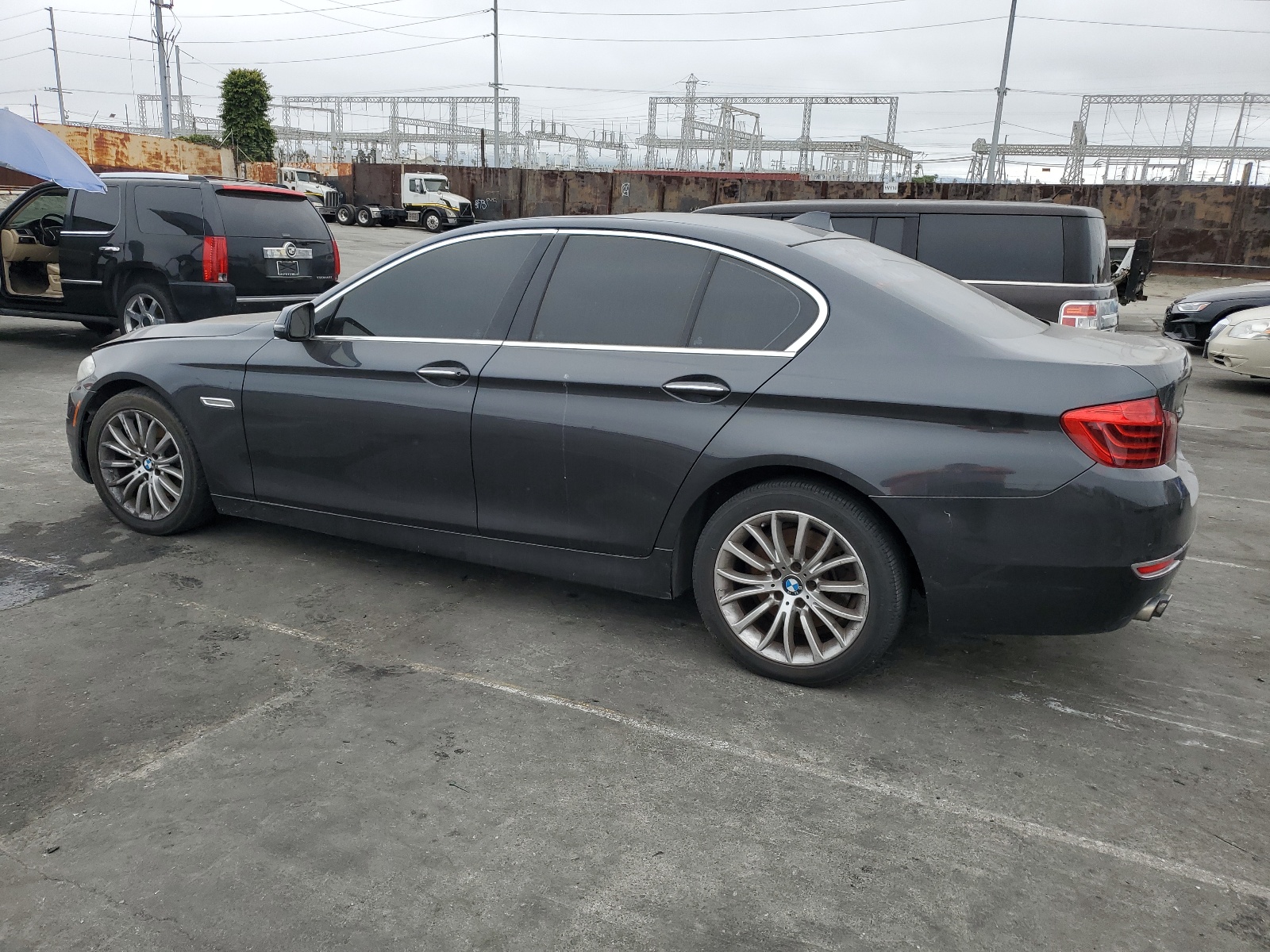 2014 BMW 528 Xi vin: WBA5A7C51ED613759