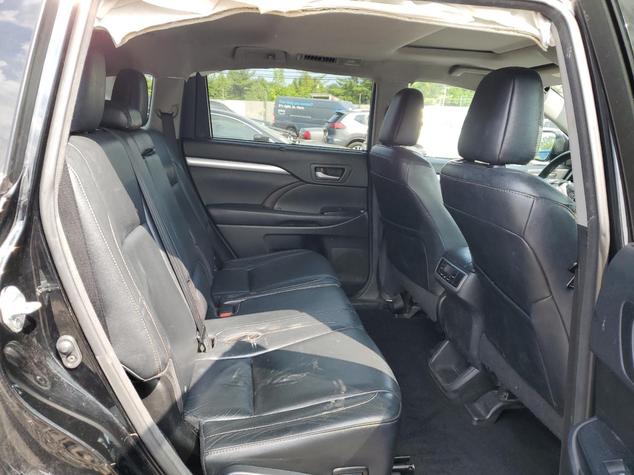 2016 Toyota Highlander Xle VIN: 5TDJKRFH8GS504951 Lot: 59247774