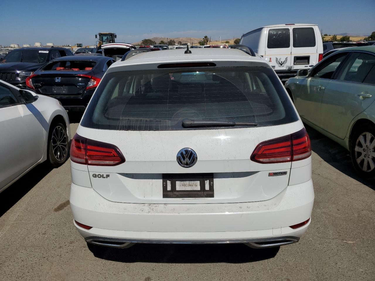 2019 Volkswagen Golf - Image 6