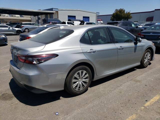 4T1C31AK4NU584652 Toyota Camry LE 3