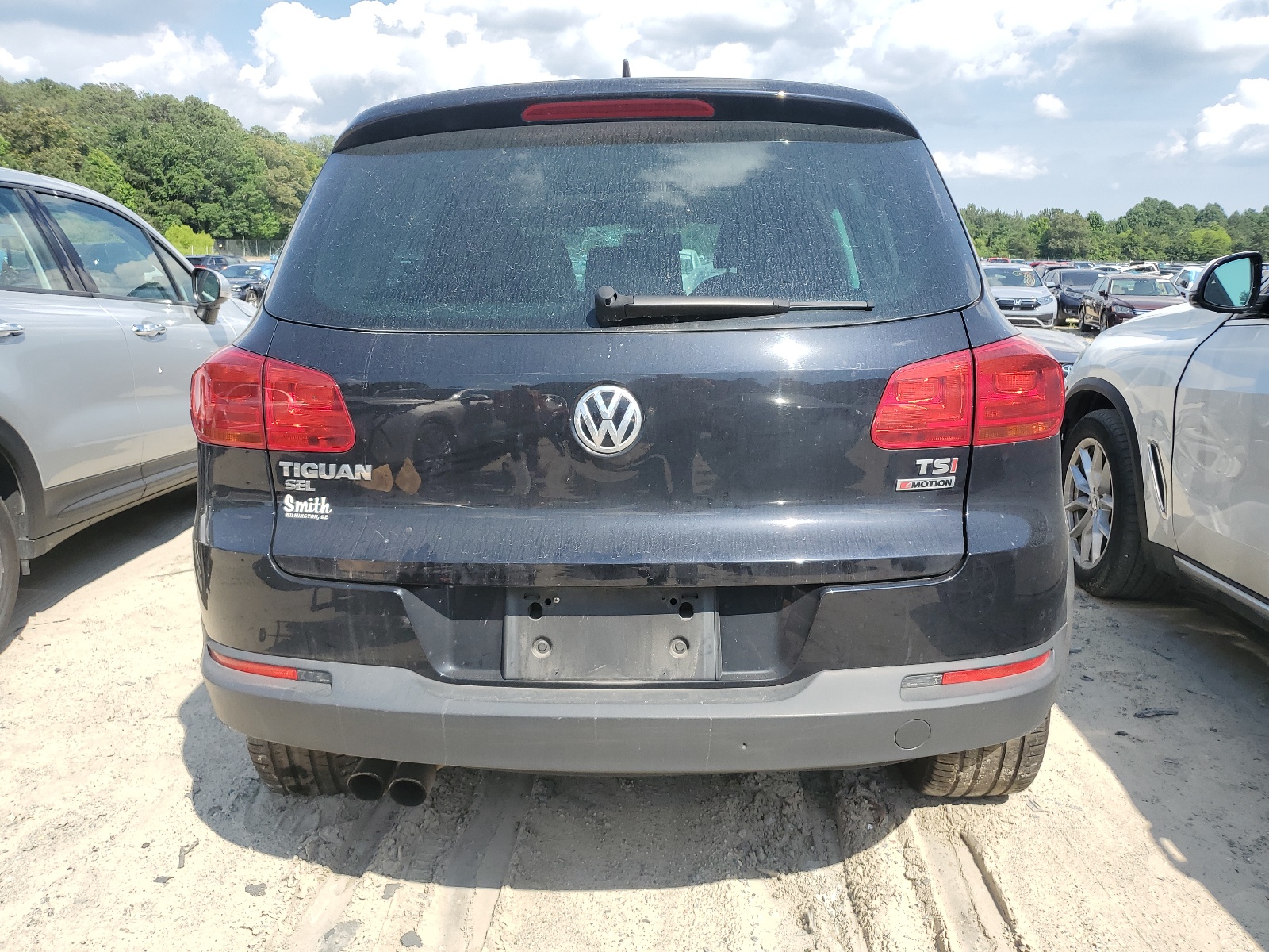 WVGBV7AX8GW593611 2016 Volkswagen Tiguan S