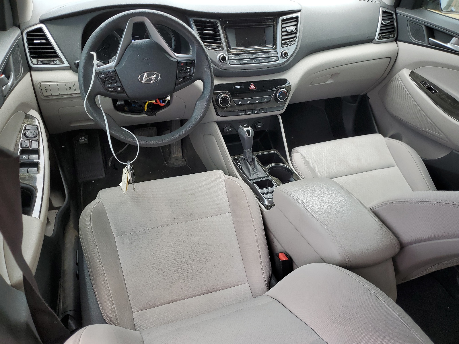 KM8J3CA28GU223219 2016 Hyundai Tucson Limited