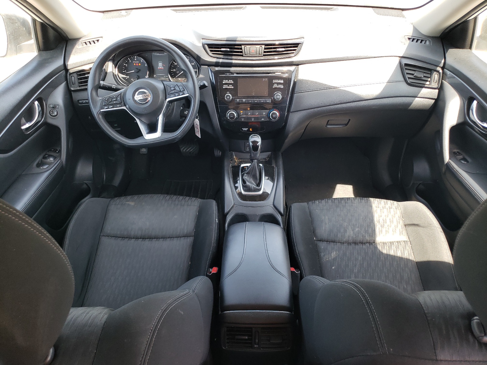 KNMAT2MT1HP519475 2017 Nissan Rogue S