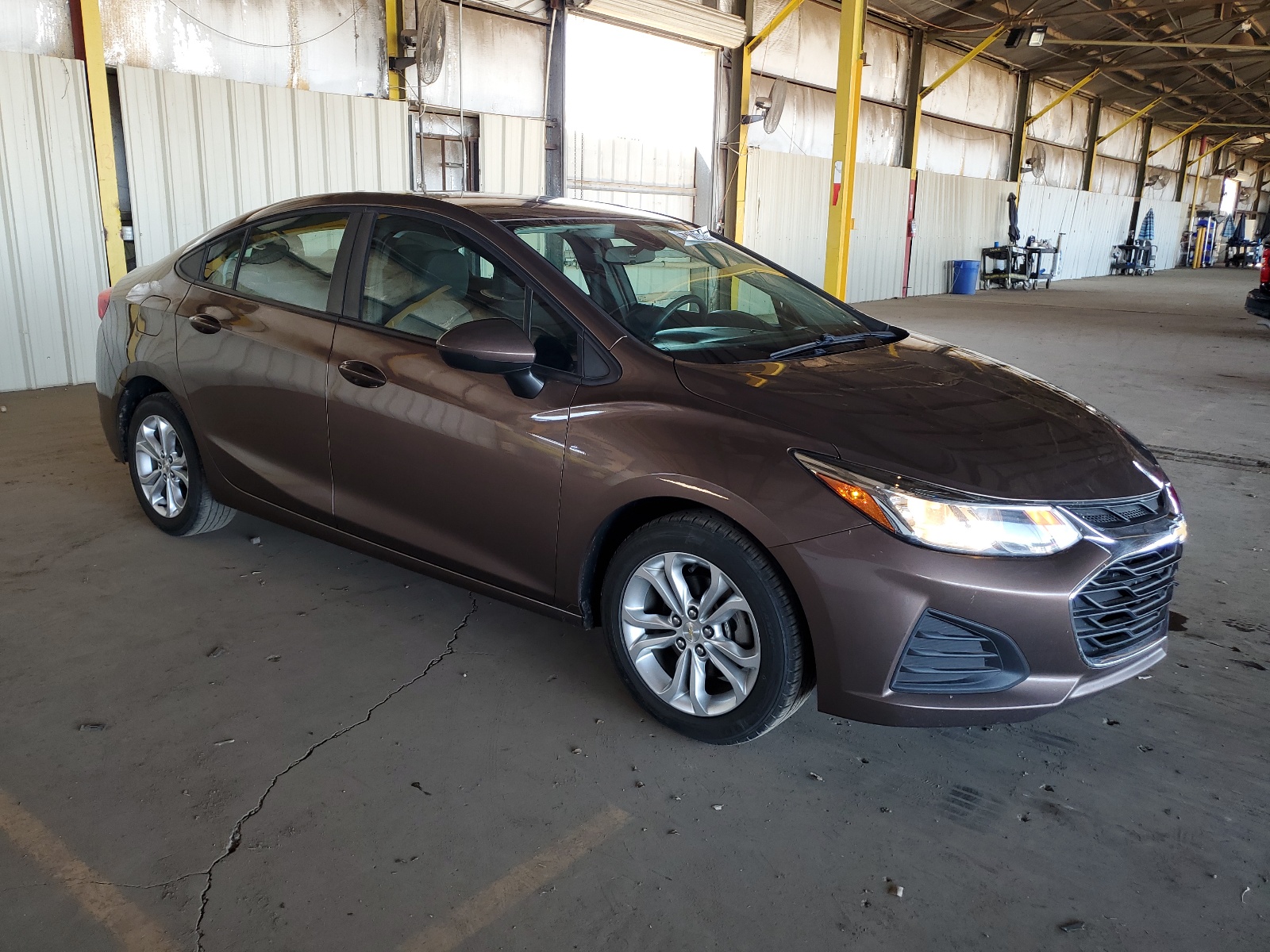 2019 Chevrolet Cruze Ls vin: 1G1BC5SM7K7108146