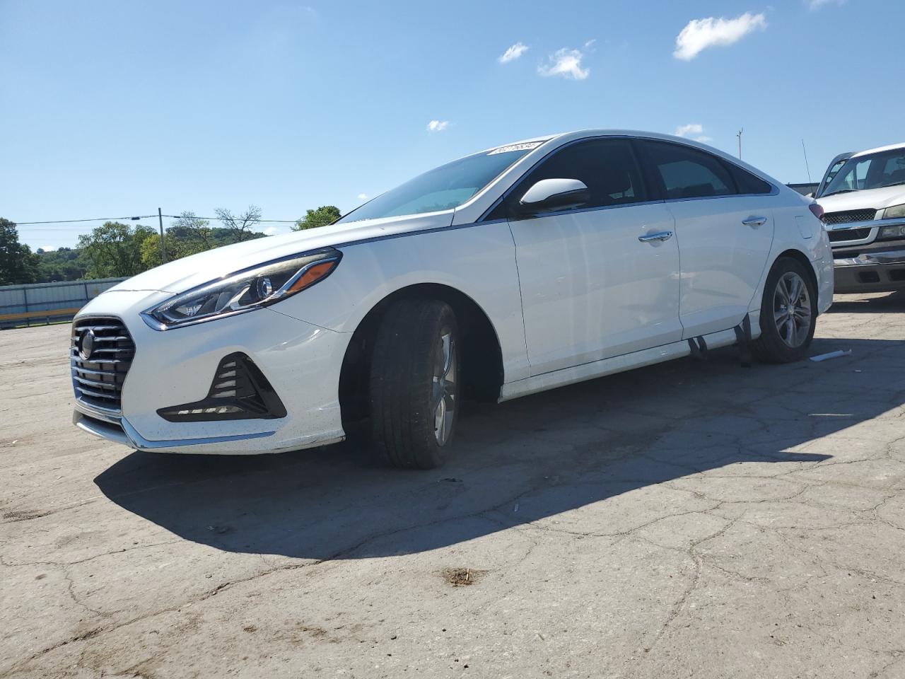 5NPE34AF0JH600268 2018 HYUNDAI SONATA - Image 1