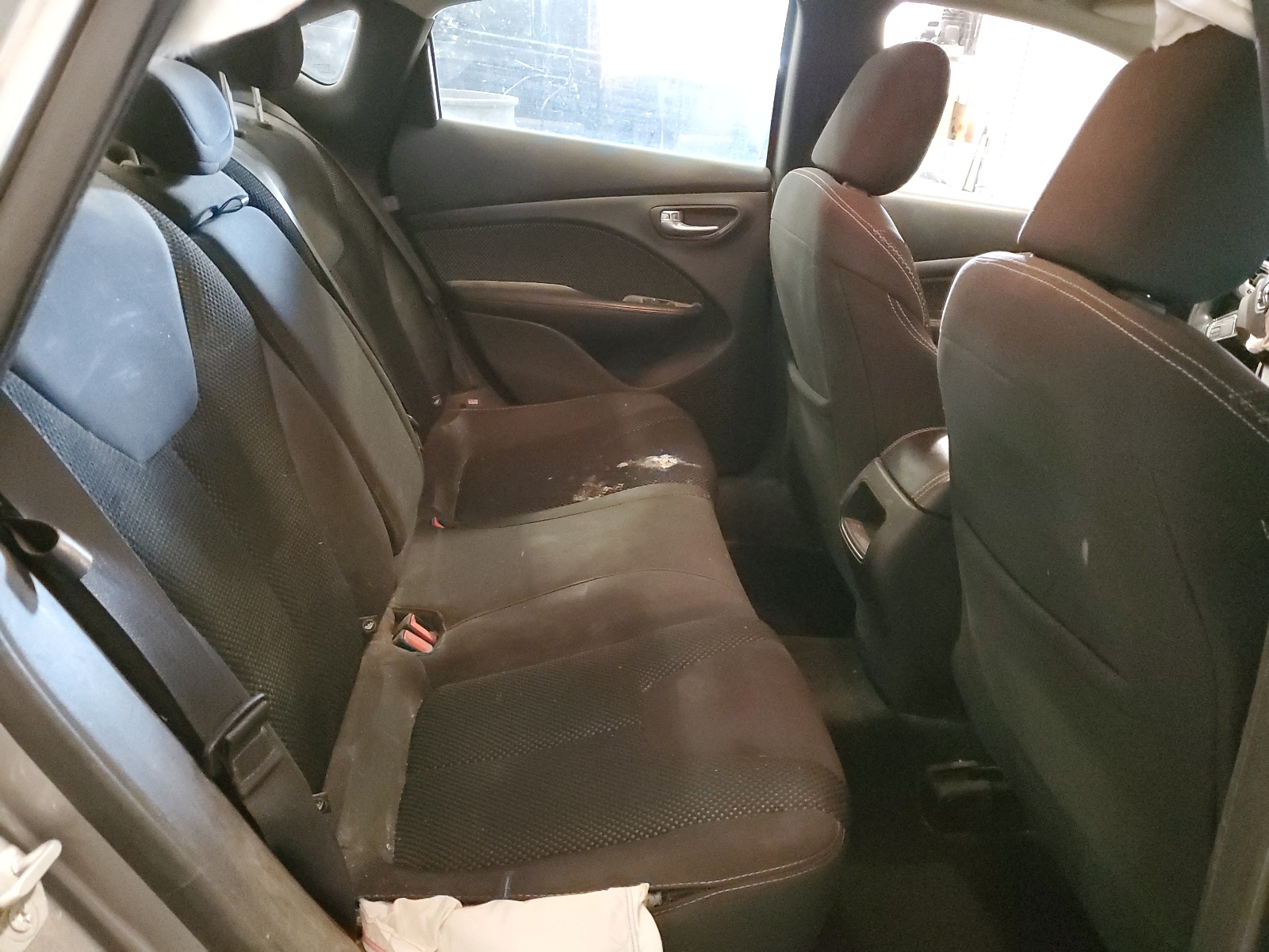 1C3CDFBB2FD265821 2015 Dodge Dart Sxt