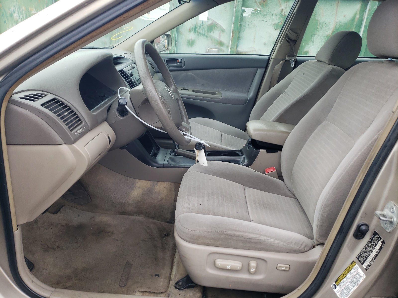 4T1BE32K85U410647 2005 Toyota Camry Le