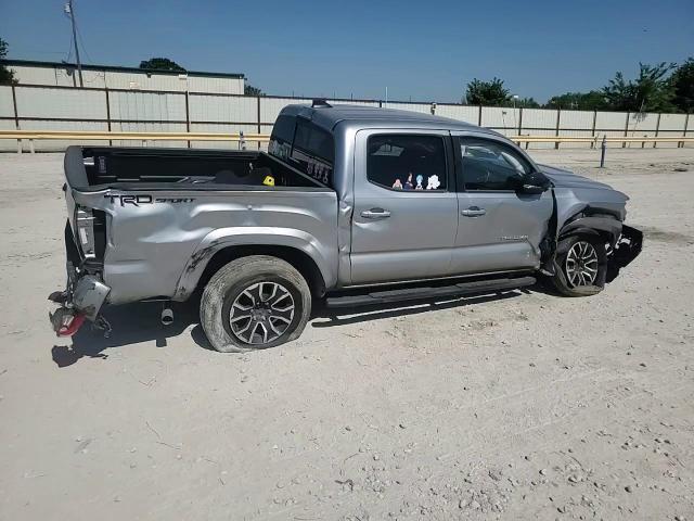 2021 Toyota Tacoma - Image 11