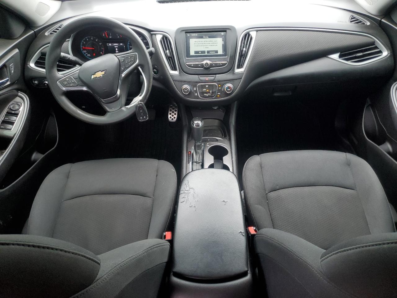 2016 Chevrolet Malibu - Image 8