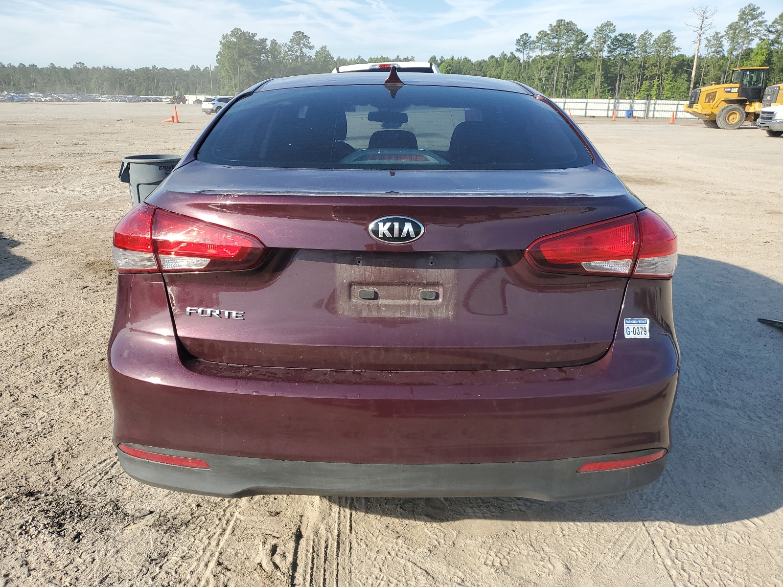 3KPFK4A72JE255135 2018 Kia Forte Lx