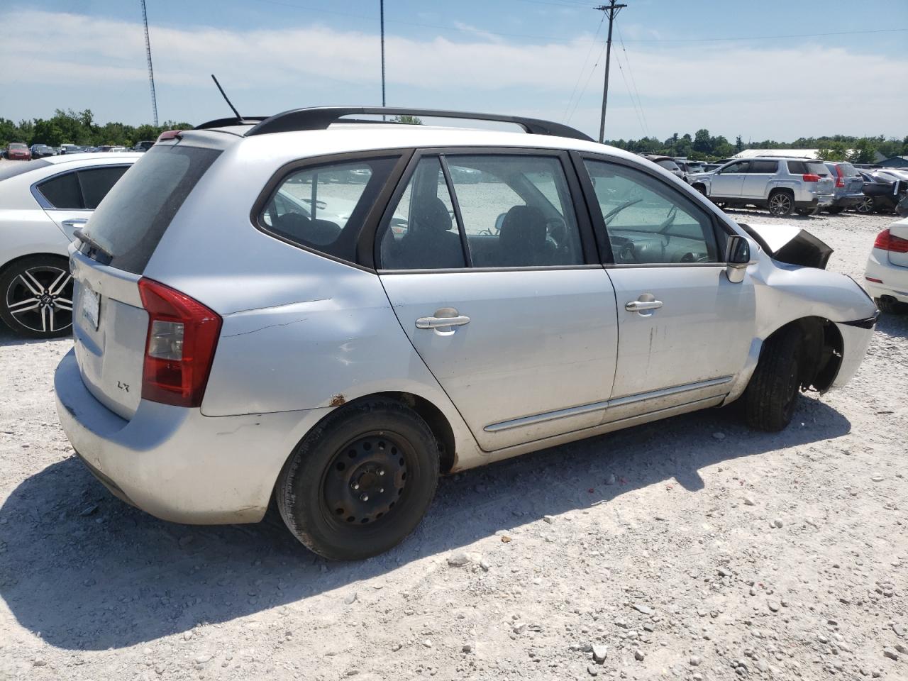 2009 Kia Rondo Base VIN: KNAFG528597269330 Lot: 57200764