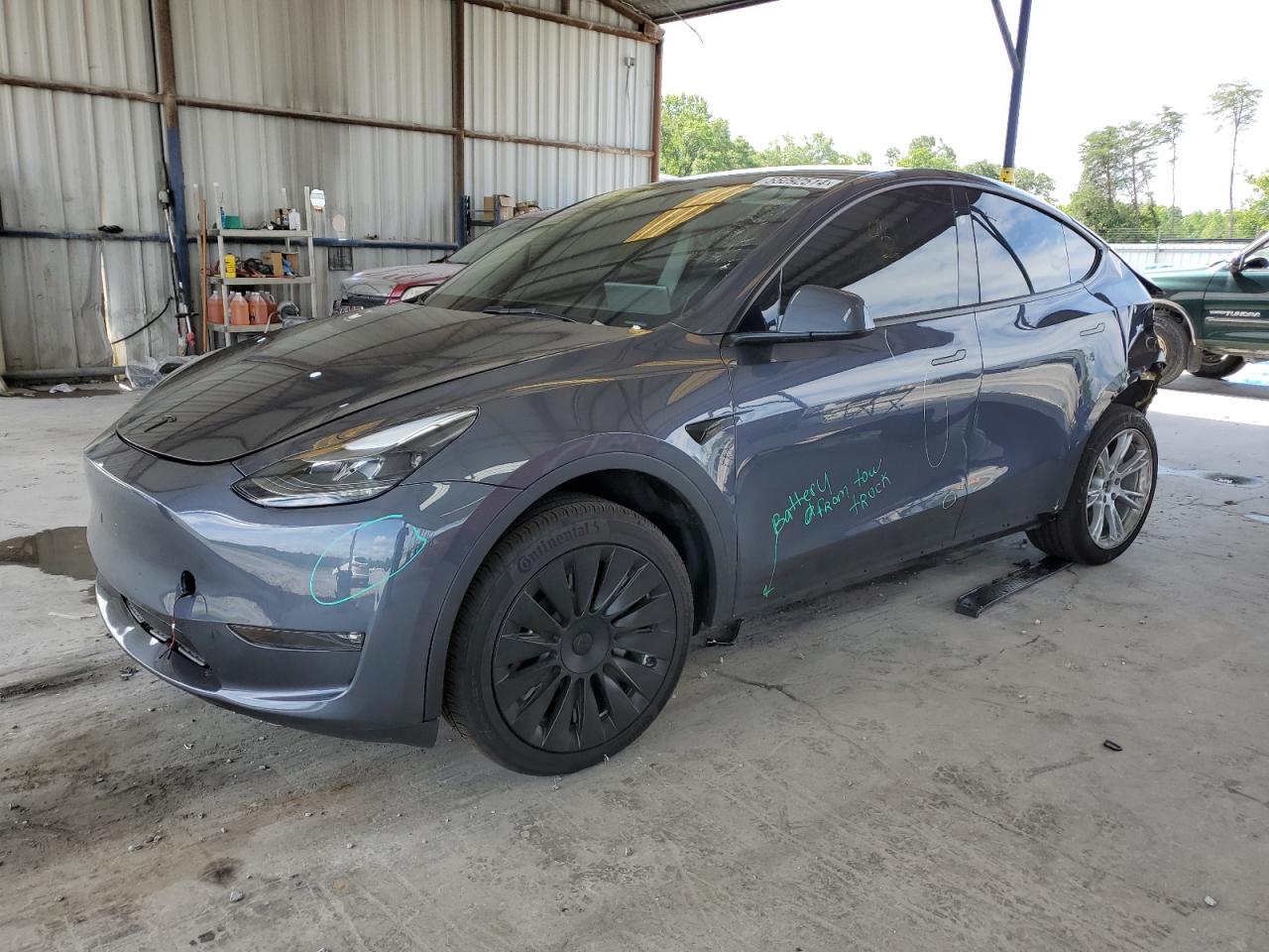 VIN 7SAYGDED6PF944062 2023 TESLA MODEL Y no.1