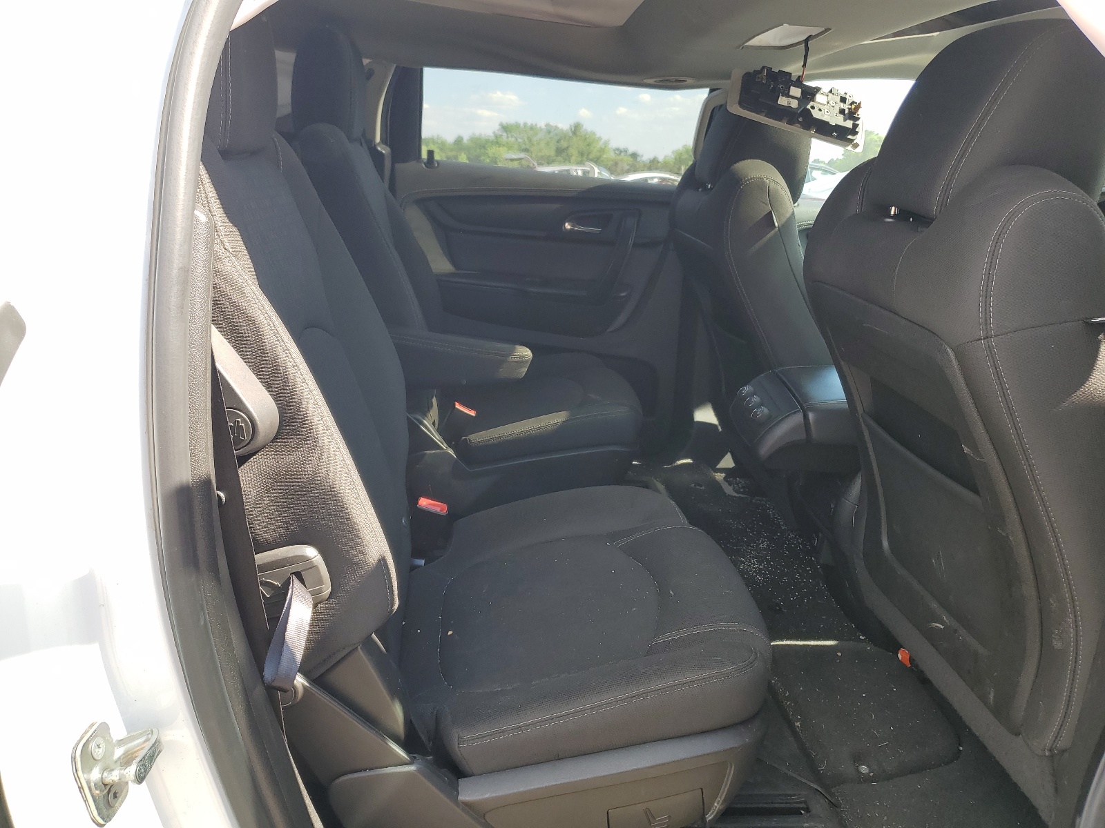 1GKKVPKD6GJ340748 2016 GMC Acadia Sle