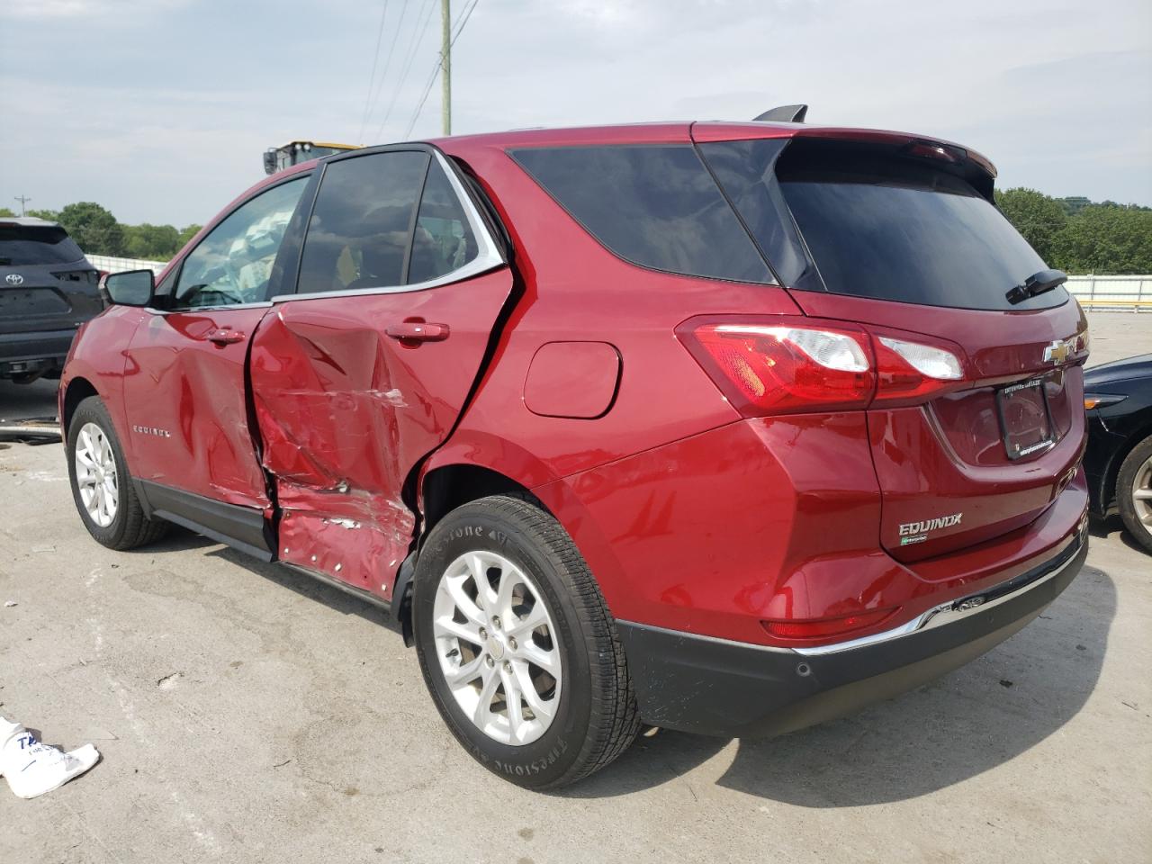 3GNAXJEV1JS643307 2018 CHEVROLET EQUINOX - Image 2