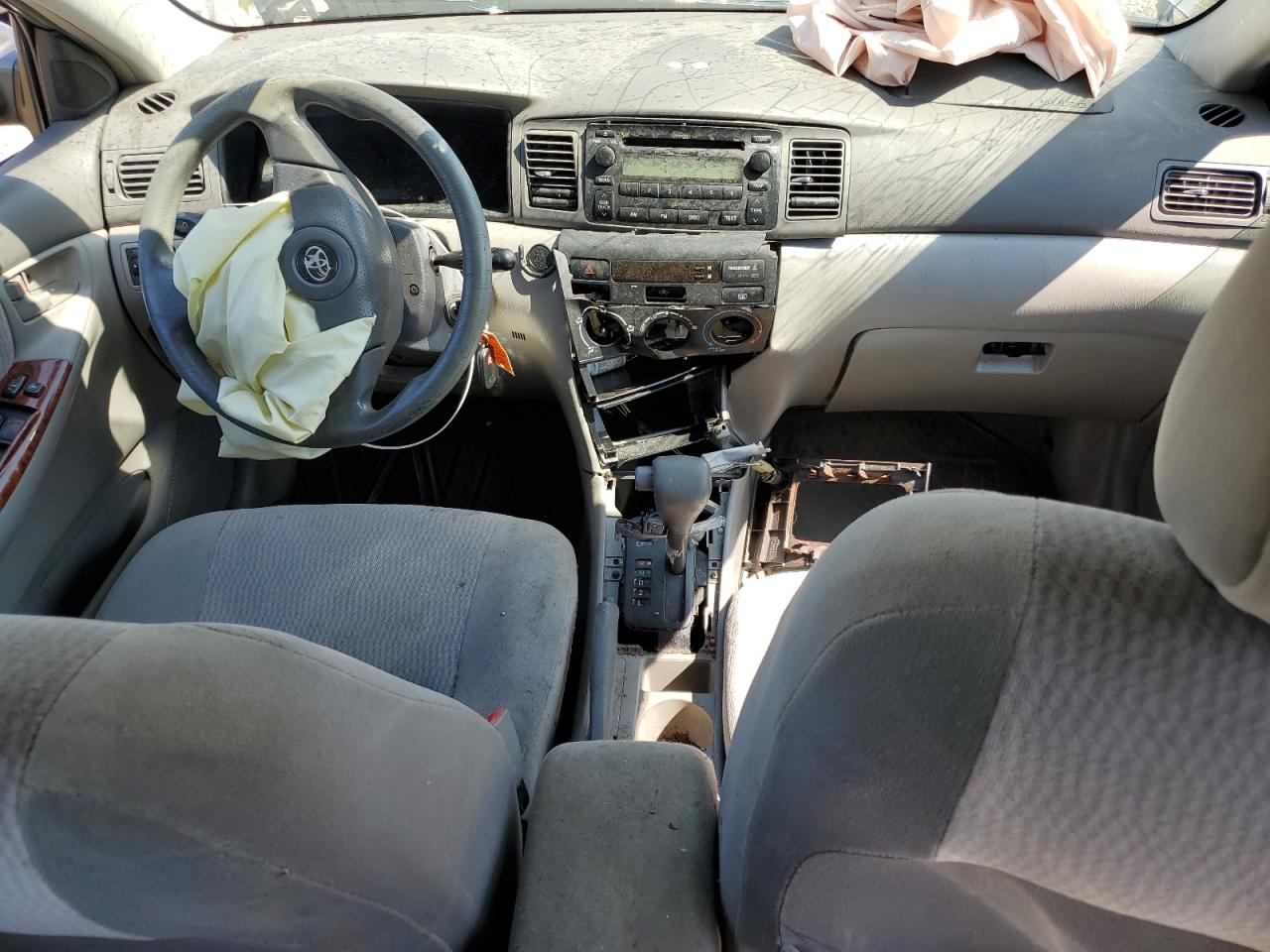 2005 Toyota Corolla - Image 8