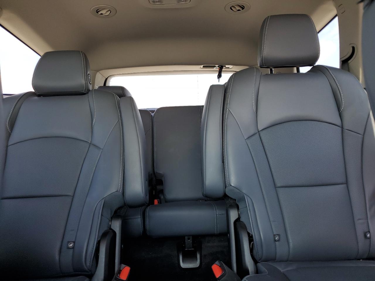 2018 Buick Enclave Premium VIN: 5GAEVBKW7JJ254886 Lot: 60744044