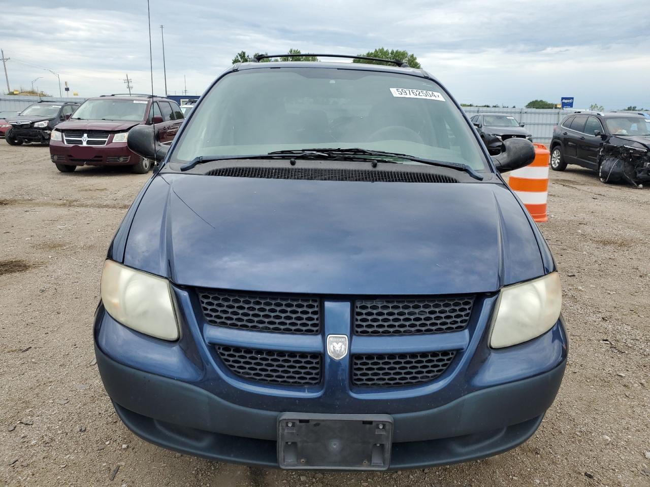 2002 Dodge Caravan Se VIN: 1B4GP25312B585300 Lot: 59762504