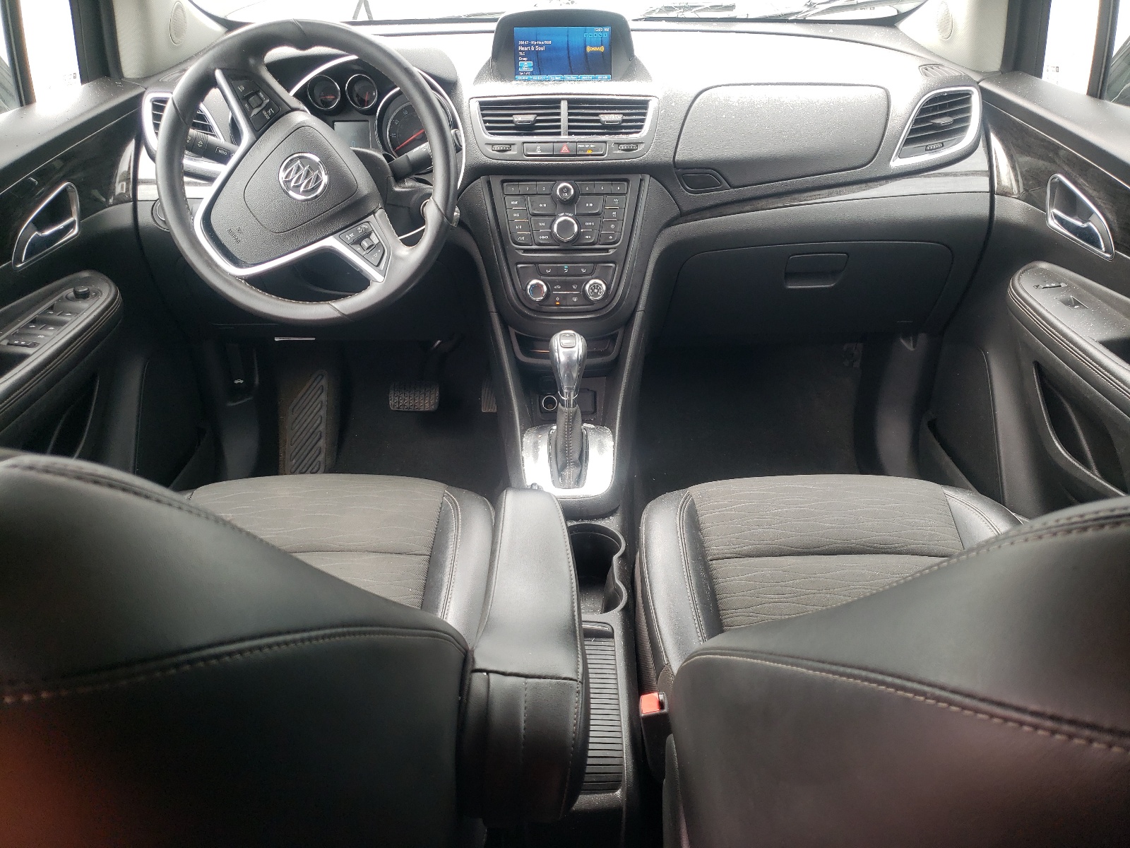 KL4CJASB1GB560715 2016 Buick Encore