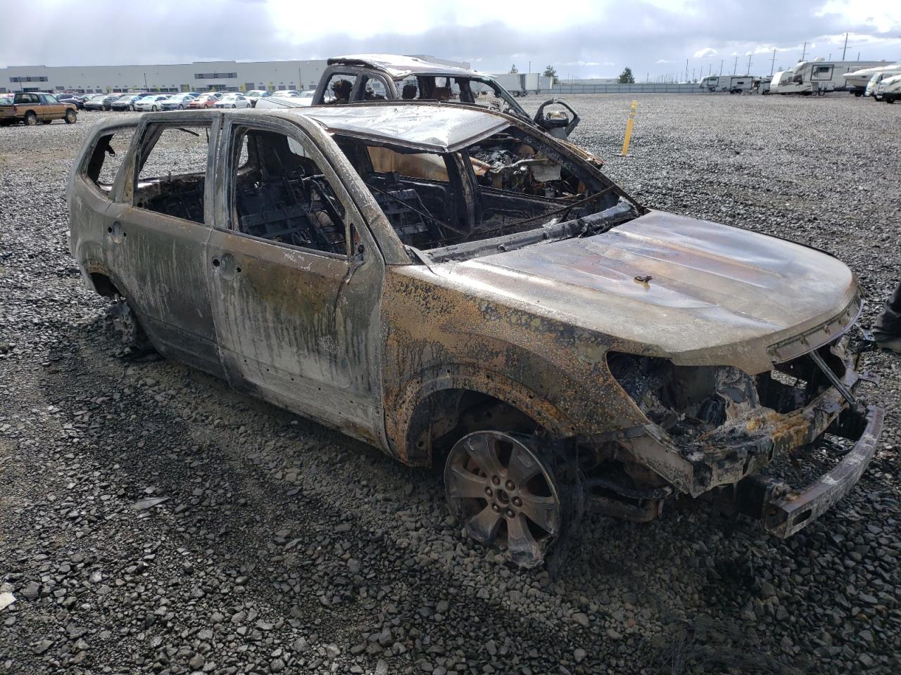 2009 Kia Borrego Lx VIN: KNDJH741295033185 Lot: 59352134