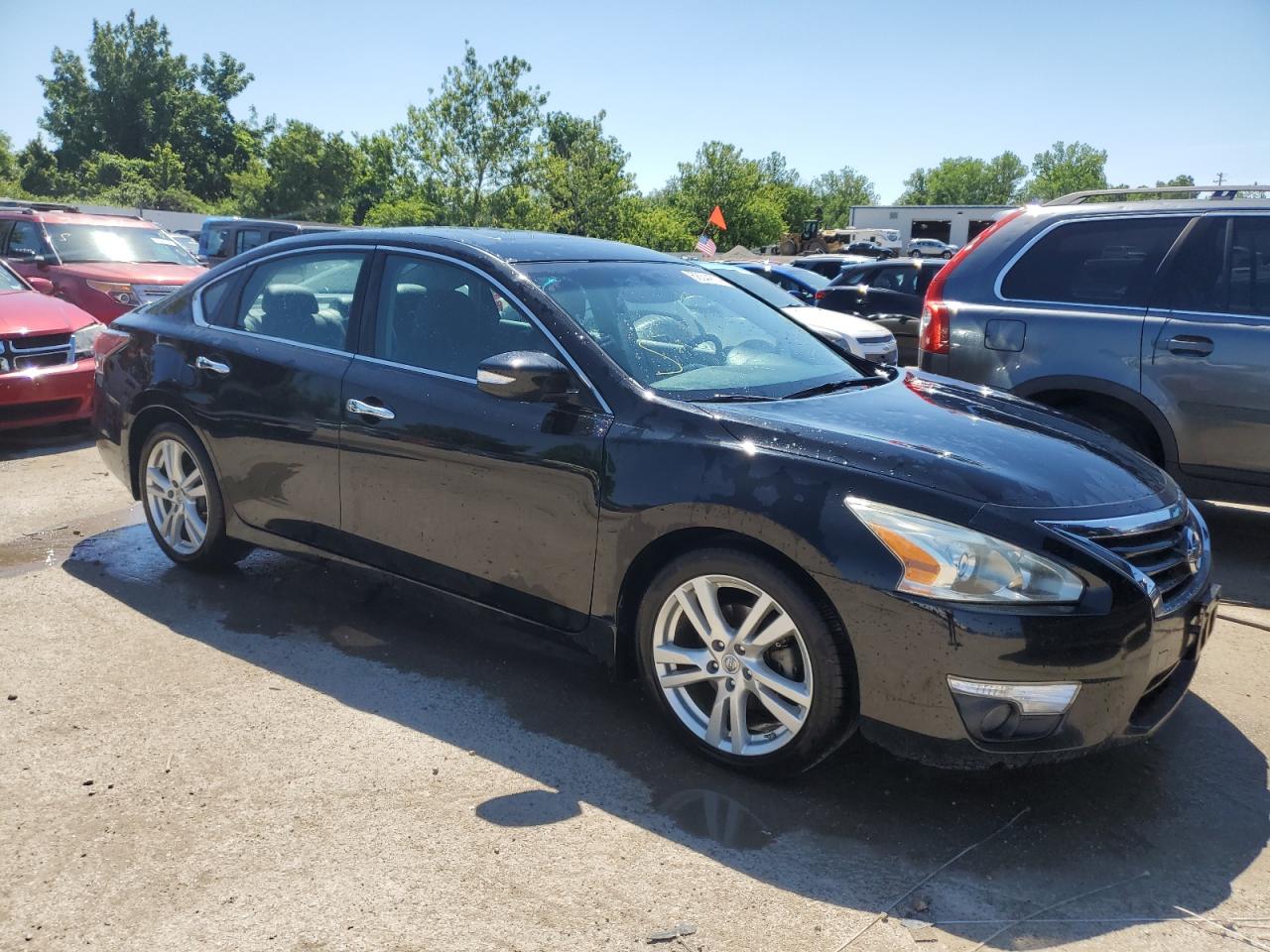 2015 Nissan Altima - Image 4