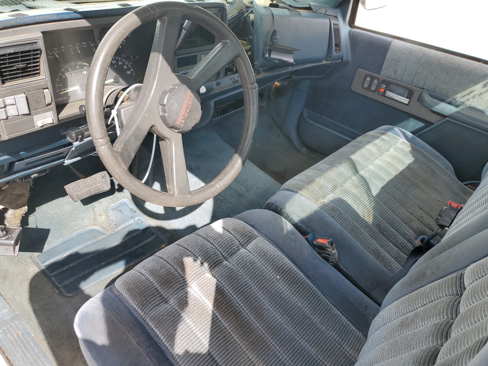 1GCFC24K7RE137154 1994 Chevrolet Gmt-400 C2500