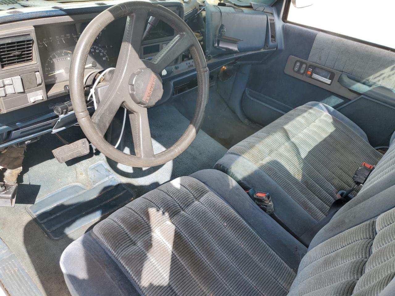 1994 Chevrolet Gmt-400 C2500 VIN: 1GCFC24K7RE137154 Lot: 58607634