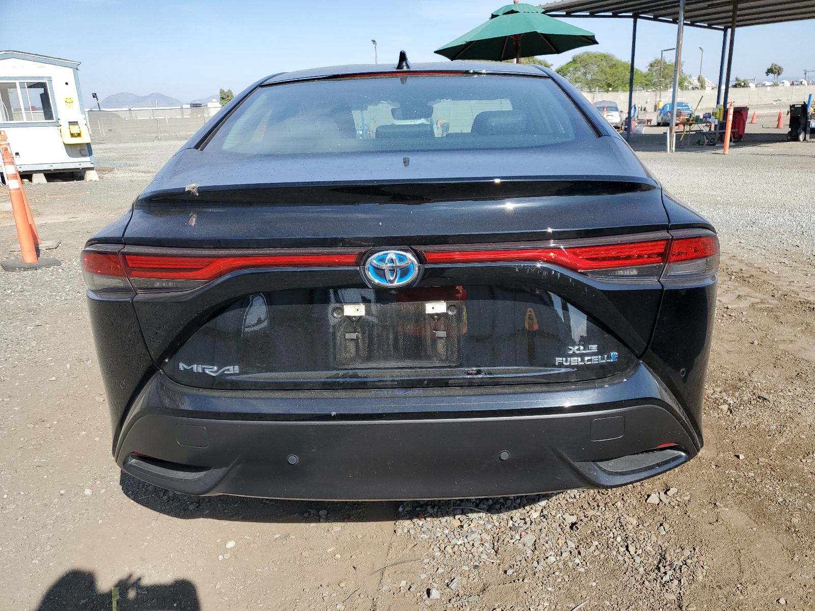 JTDAAAAA2MA001763 2021 Toyota Mirai Xle