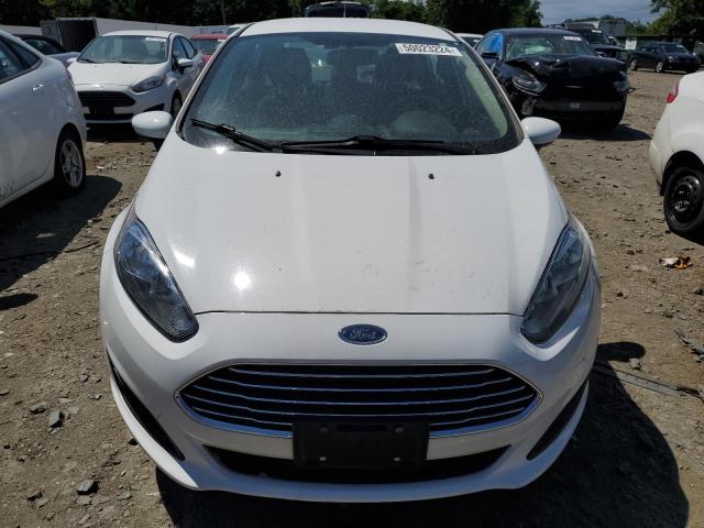Седаны FORD FIESTA 2017 Белый