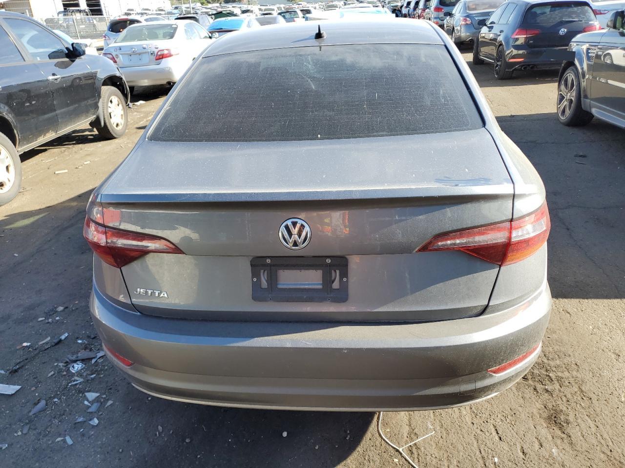 3VWC57BU2KM230532 2019 Volkswagen Jetta S